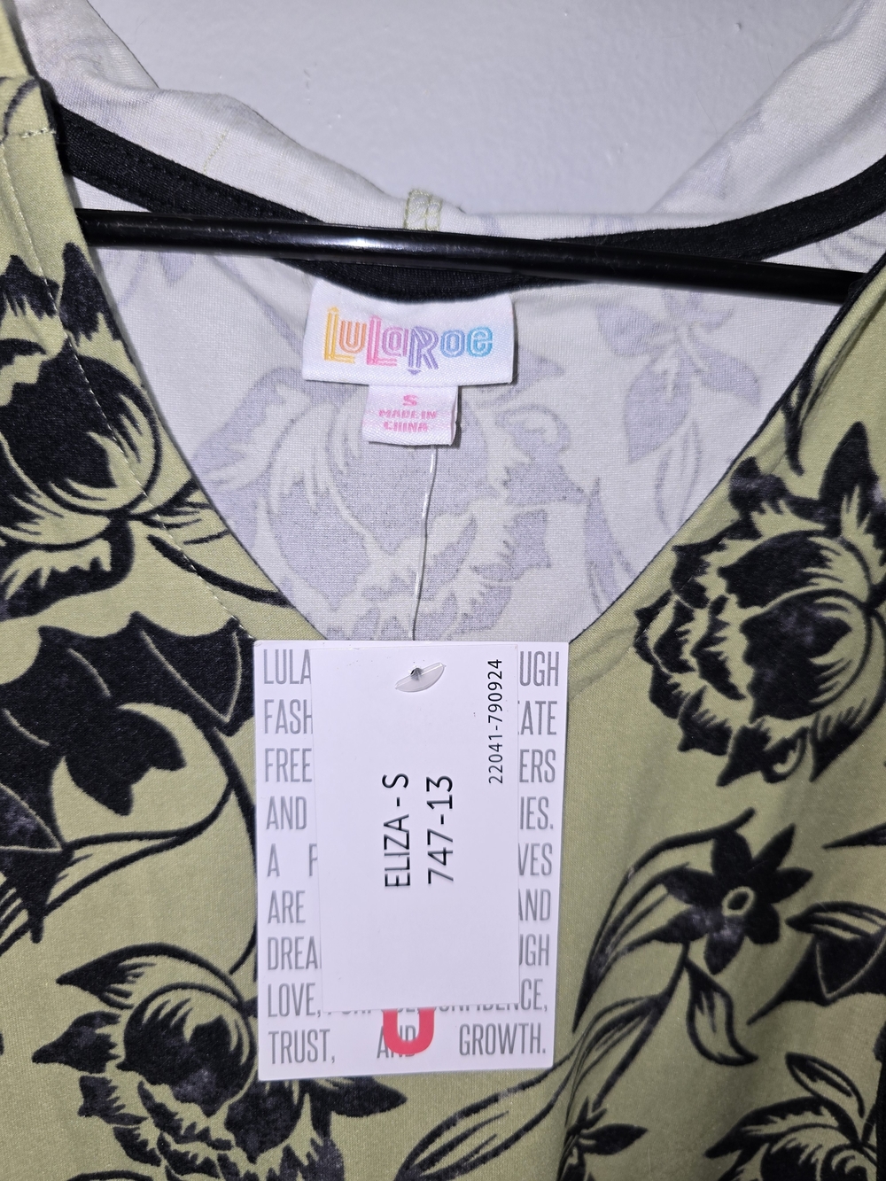 LuLaRoe Bats And Floral Long-Sleeve Hooded Top - Picture 2 of 4